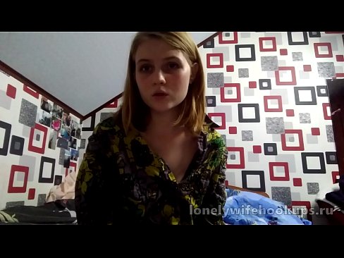 ❤️ Cov tub ntxhais hluas blonde menyuam kawm ntawv los ntawm Russia nyiam dicks loj. ❌ Liab porn ntawm hmn.pornobot.ru%  ib
