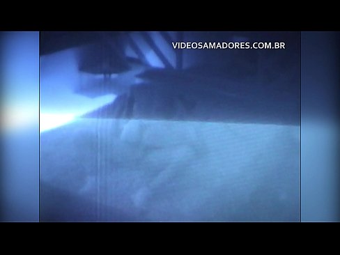 ❤️ Tus txiv films tus poj niam fucking neeg zej zog thiab pom tias nws yog ib tug cuckold ❌ Liab porn ntawm hmn.pornobot.ru% ib